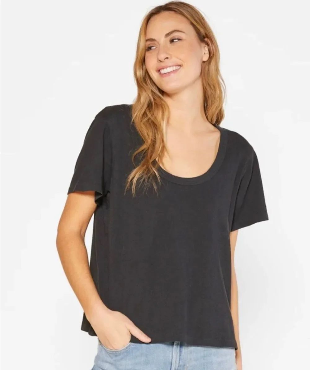 ✨OUTERKNOWN Sunny Scoop Neck Black Sz Small Tee✨